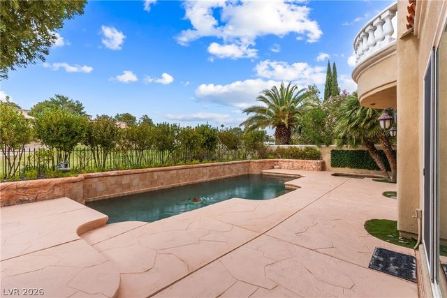 8490 Carmel Ridge Court, Las Vegas, NV 89113