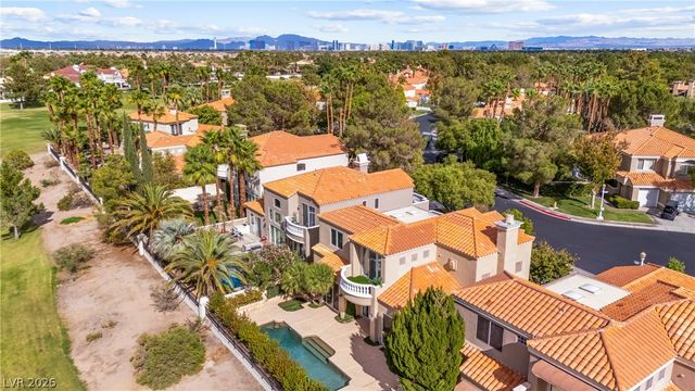 8490 Carmel Ridge Court, Las Vegas, NV 89113