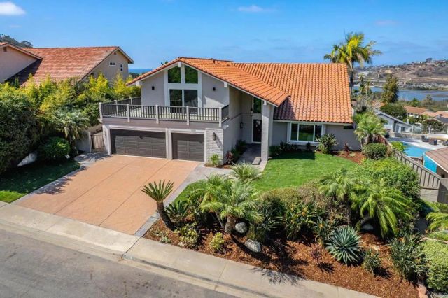 741 Santa Olivia, Solana Beach, CA 92075