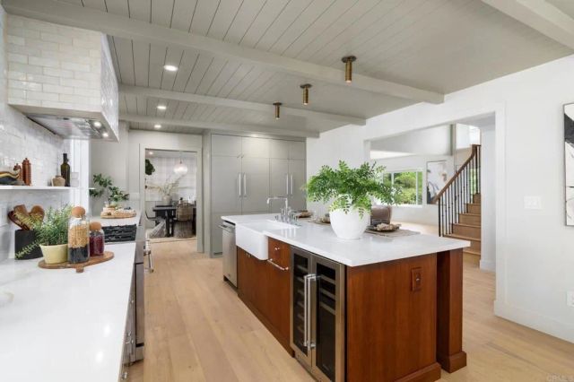 741 Santa Olivia, Solana Beach, CA 92075