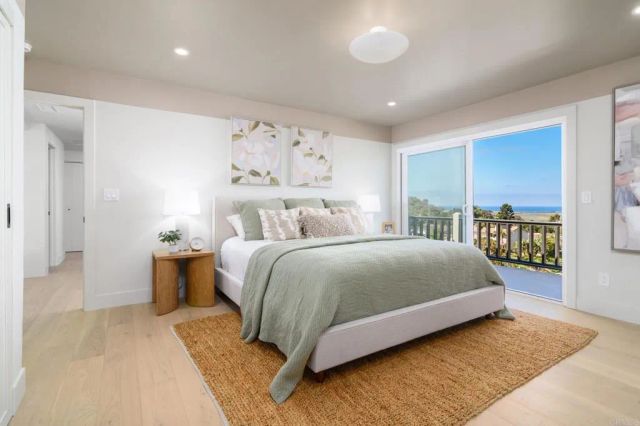 741 Santa Olivia, Solana Beach, CA 92075