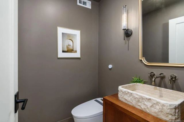 741 Santa Olivia, Solana Beach, CA 92075