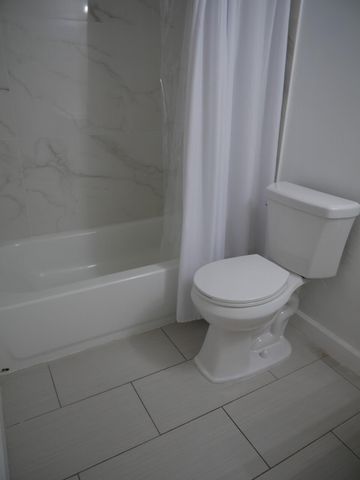 7091 W Sunrise Boulevard 7091, Plantation, FL 33313