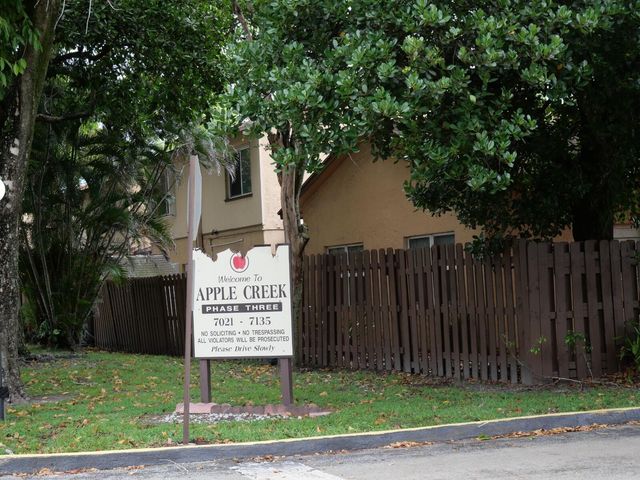 7091 W Sunrise Boulevard 7091, Plantation, FL 33313