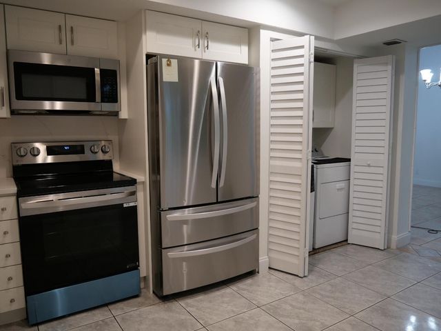 7091 W Sunrise Boulevard 7091, Plantation, FL 33313