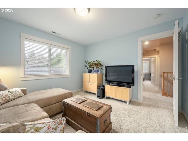 1333 BOND Ln, Eugene, OR 97401