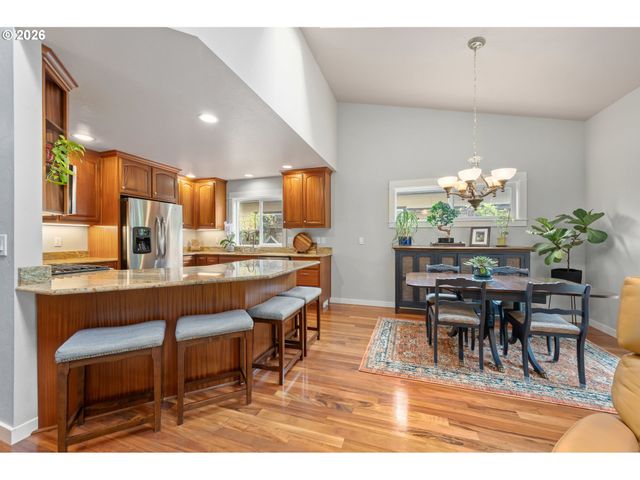 1333 BOND Ln, Eugene, OR 97401