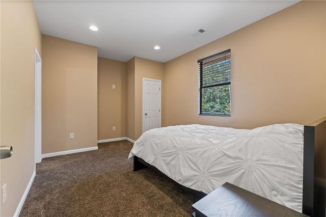 106 Big Buck Court, Jackson, GA 30233