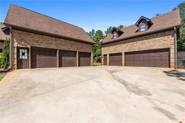 106 Big Buck Court, Jackson, GA 30233