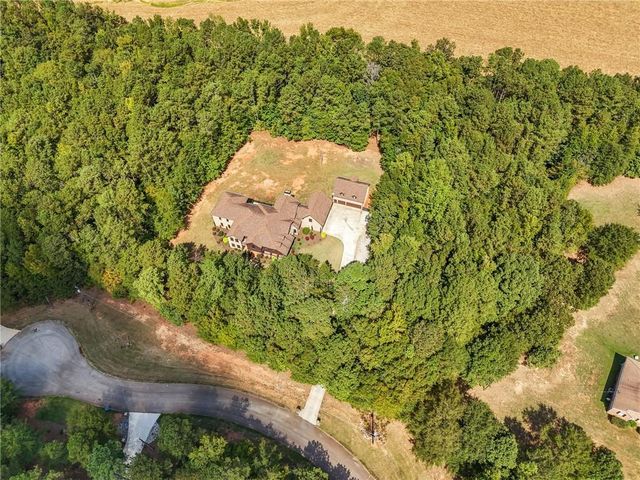 106 Big Buck Court, Jackson, GA 30233