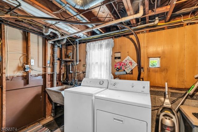 499 Old Stage Rd, Spotswood Boro, NJ 08884