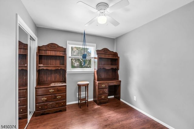 499 Old Stage Rd, Spotswood Boro, NJ 08884