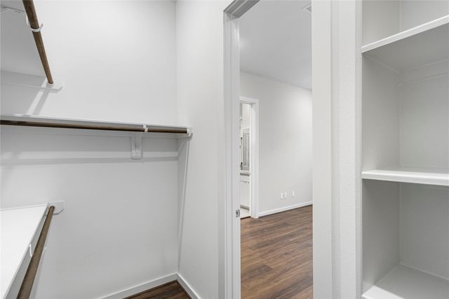 604 Thornton Oaks Road B, Houston, TX 77018