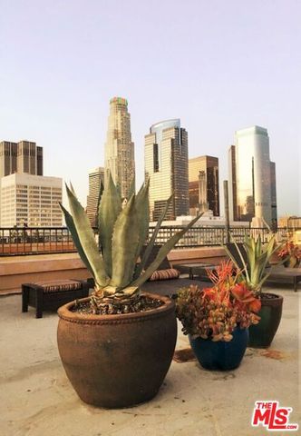 215 W 7th Street 407, Los Angeles, CA 90014