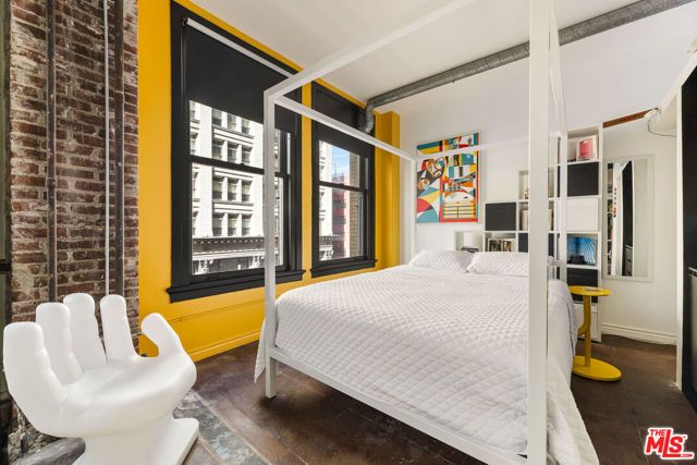 215 W 7th Street 407, Los Angeles, CA 90014