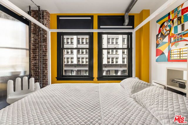 215 W 7th Street 407, Los Angeles, CA 90014