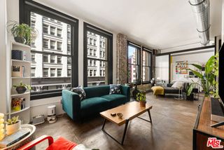 215 W 7th Street 407, Los Angeles, CA 90014