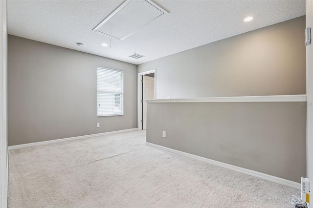 657 PREAKNESS CIRCLE, Deland, FL 32724