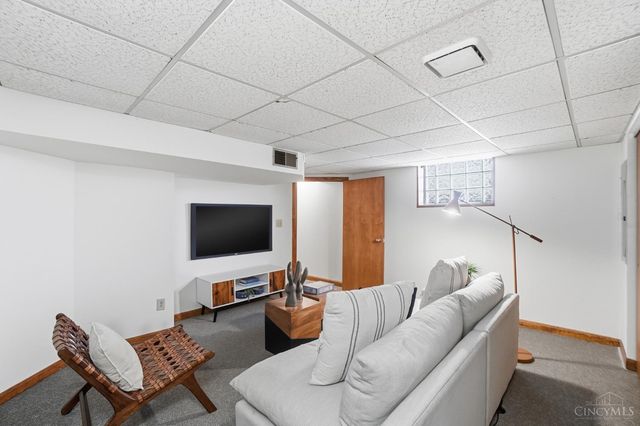 3705 Ault Park Avenue, Cincinnati, OH 45208