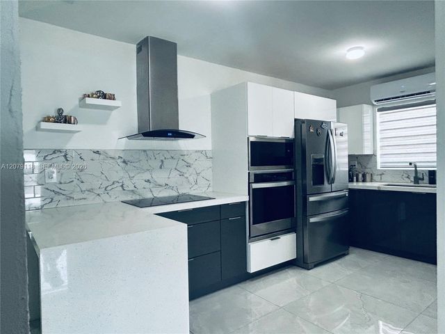 11925 SW 185th Terrace, Miami, FL 33177