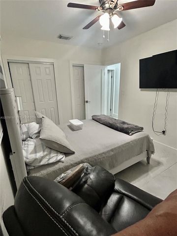 11925 SW 185th Terrace, Miami, FL 33177