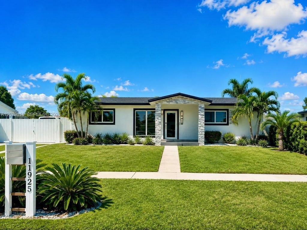 11925 SW 185th Terrace, Miami, FL 33177