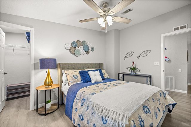 814 ORCHID STREET, Lady Lake, FL 32159