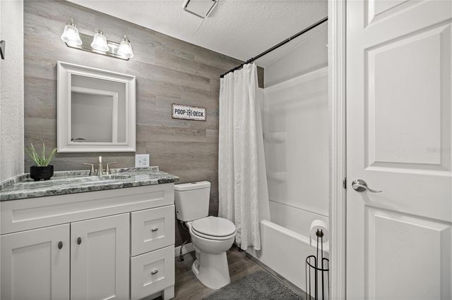 814 ORCHID STREET, Lady Lake, FL 32159