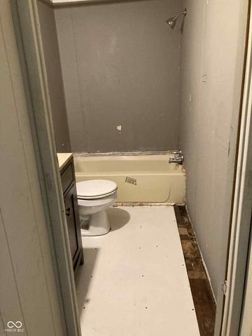 154 Tippecanoe Drive, Noblesville, IN 46062