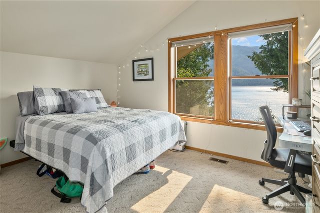 160 Wilderness Lane, Easton, WA 98925