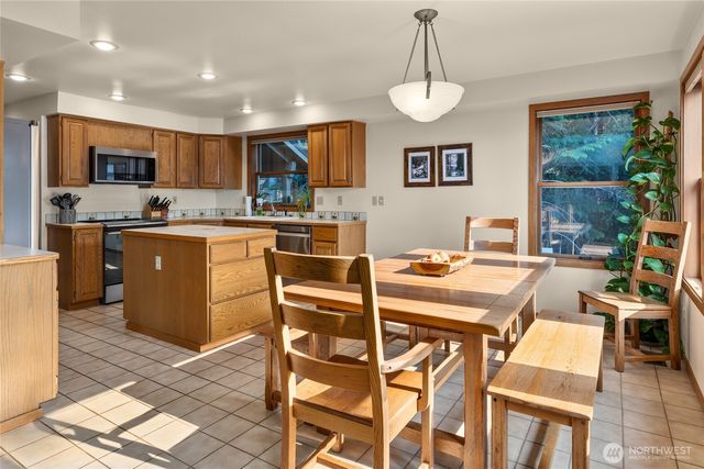 160 Wilderness Lane, Easton, WA 98925