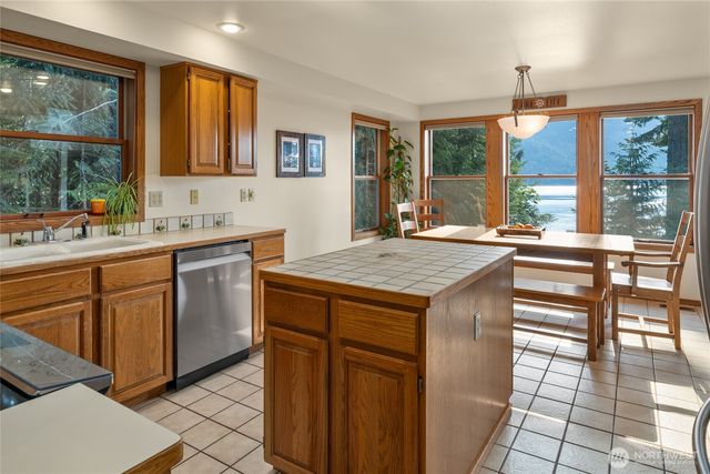 160 Wilderness Lane, Easton, WA 98925