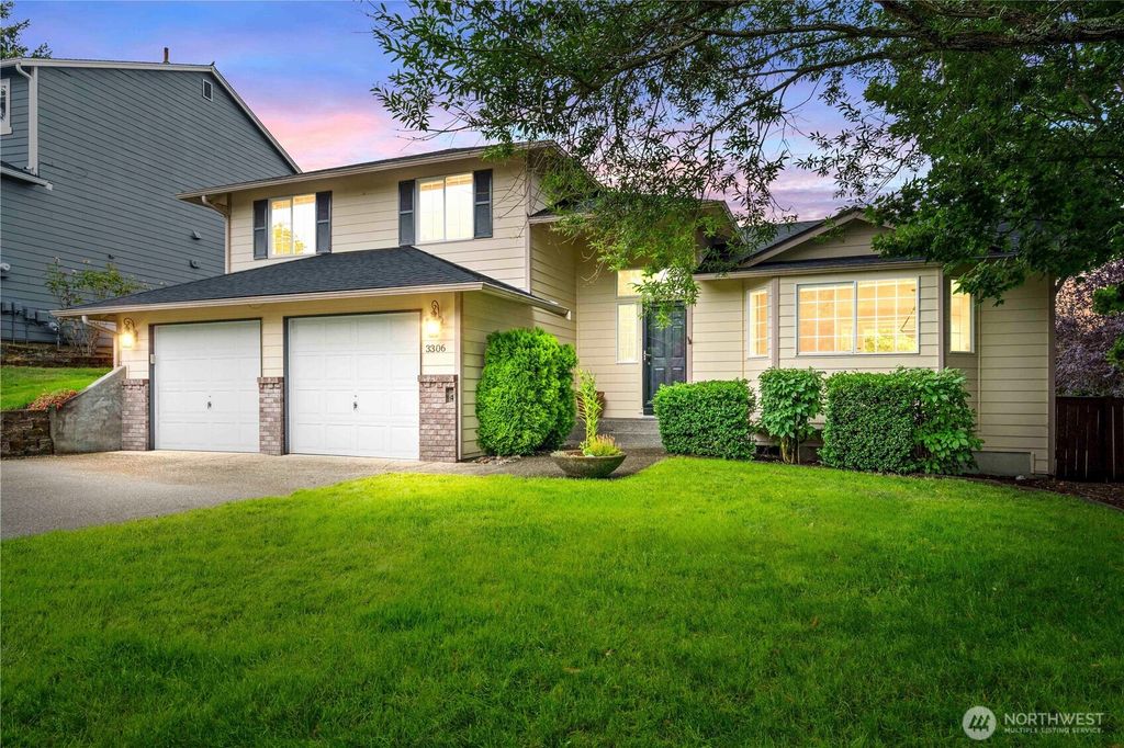 3306 48th Street NE, Tacoma, WA 98422