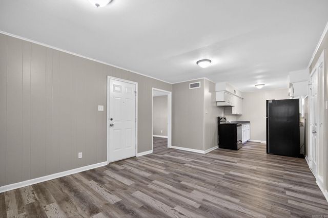 8400 Herrick Lane, Little Rock, AR 72209