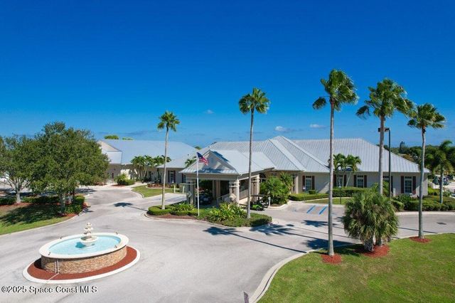 2824 Nine Iron Drive, Port St. Lucie, FL 34952
