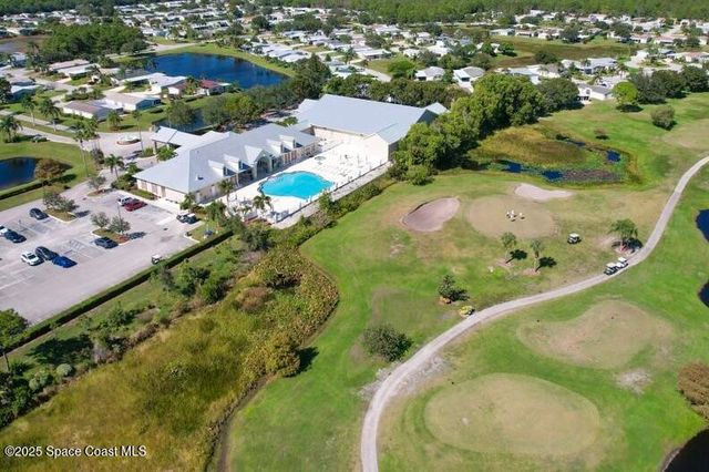 2824 Nine Iron Drive, Port St. Lucie, FL 34952