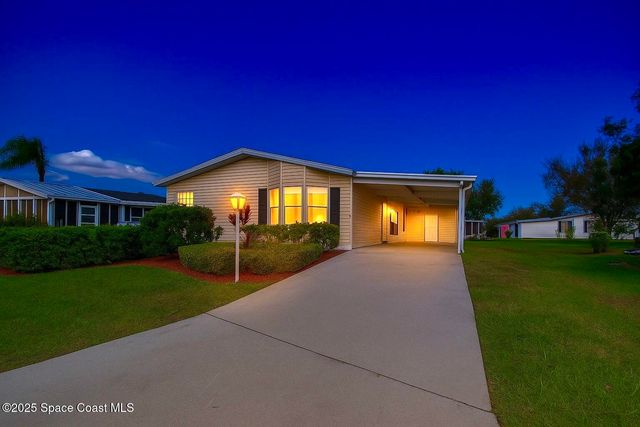 2824 Nine Iron Drive, Port St. Lucie, FL 34952