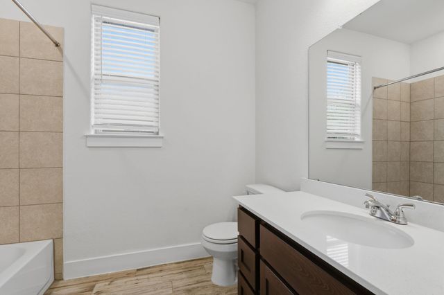 460 Parkline DR 34B, Georgetown, TX 78626