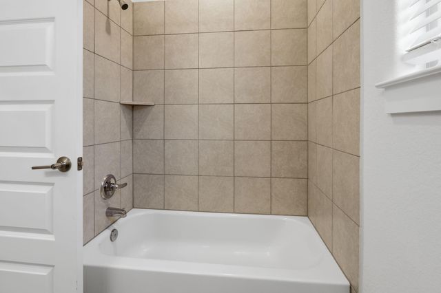 460 Parkline DR 34B, Georgetown, TX 78626