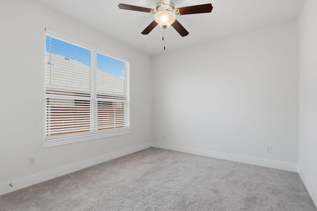 460 Parkline DR 34B, Georgetown, TX 78626
