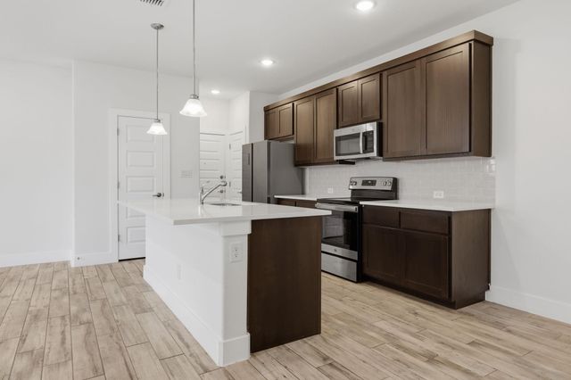 460 Parkline DR 34B, Georgetown, TX 78626