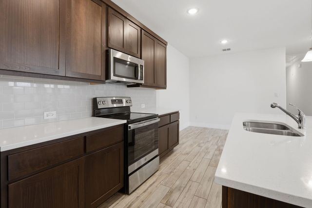 460 Parkline DR 34B, Georgetown, TX 78626