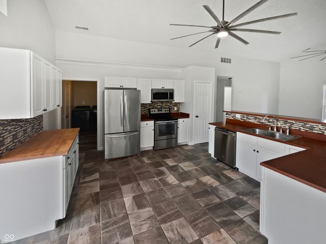 2020 Pheasant Run, Westfield, IN 46074