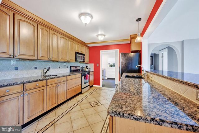 917 RAMBLING, Baltimore, MD 21228