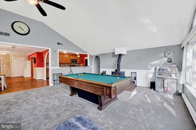 917 RAMBLING, Baltimore, MD 21228