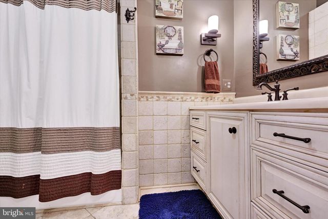 917 RAMBLING, Baltimore, MD 21228