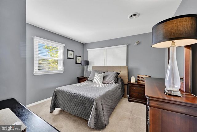 917 RAMBLING, Baltimore, MD 21228