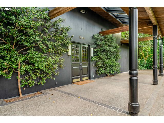 1636 Sw VISTA Ave, Portland, OR 97201