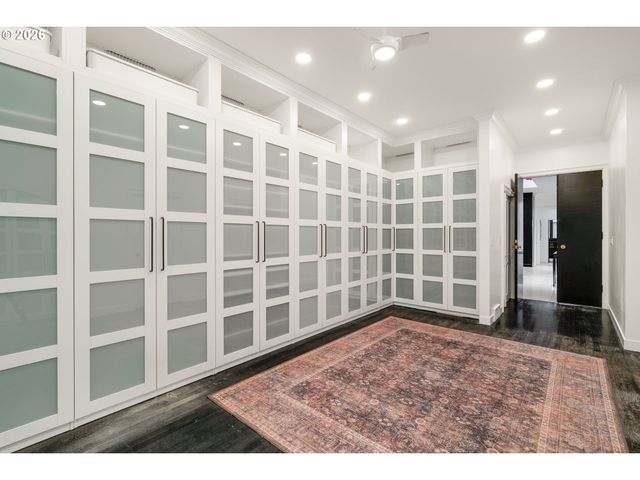 1636 Sw VISTA Ave, Portland, OR 97201