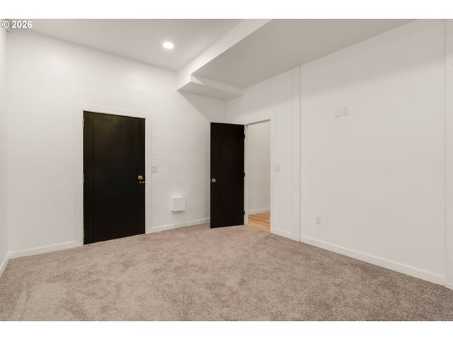 1636 Sw VISTA Ave, Portland, OR 97201